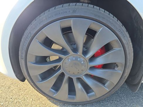 Used 2023 Tesla Model 3 Performance AWD/4WD image 12