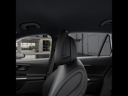 Certified 2026 Mercedes-Benz GLC 300 4MATIC image 45