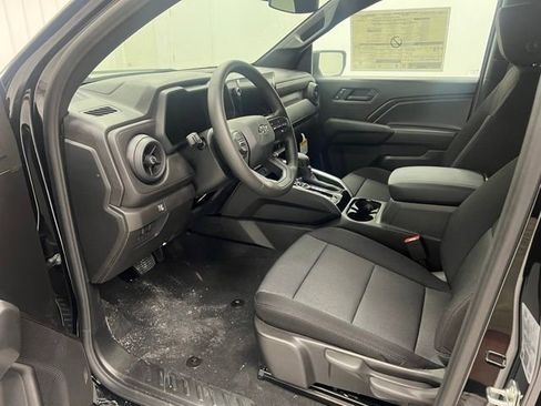 New 2026 Chevrolet Colorado Trail Boss AWD/4WD image 6