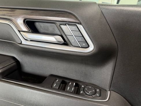 Used 2023 Chevrolet Silverado 1500 LTZ w/ LTZ Convenience Package II AWD/4WD image 14