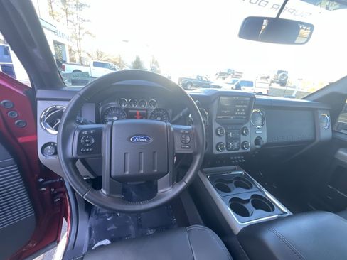 Used 2016 Ford F250 Lariat w/ Lariat Ultimate Package image 16