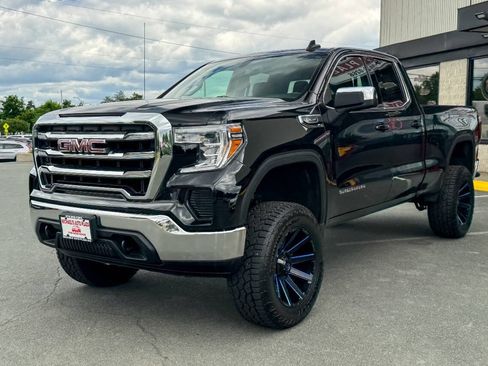 Used 2021 GMC Sierra 1500 SLE w/ Preferred Package AWD/4WD image 8