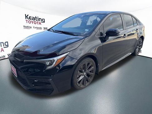Used 2023 Toyota Corolla SE image 3