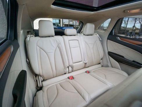 Used 2017 Lincoln MKC Select w/ Select Plus Package image 30