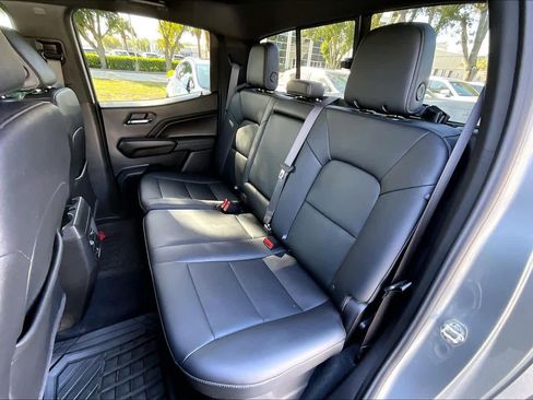 Used 2025 GMC Canyon Elevation w/ Convenience Package image 20