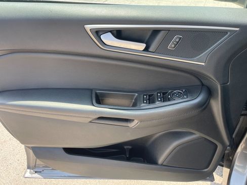 Used 2024 Ford Edge SEL AWD/4WD image 12