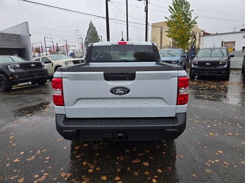 New 2026 Ford Maverick XLT w/ XLT Luxury Package image 6