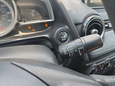 Used 2018 Toyota Yaris iA FWD image 19