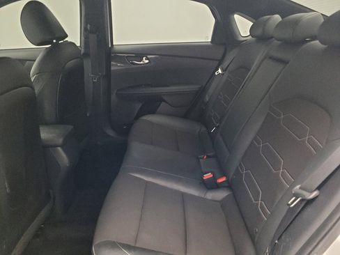 Used 2021 Kia Forte GT-Line w/ GT-Line Premium Package image 18