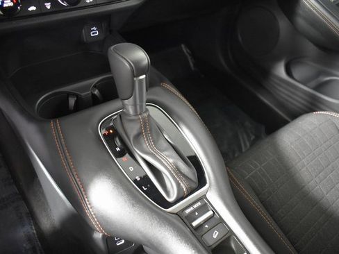 Used 2025 Honda HR-V Sport image 22