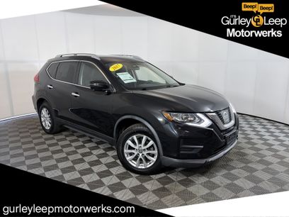 Used 2017 Nissan Rogue SV w/ SV Premium Package