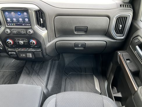Used 2021 Chevrolet Silverado 1500 RST w/ Bed Protection Package AWD/4WD image 34