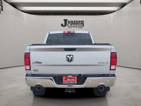 Used 2017 RAM 1500 Big Horn AWD/4WD image 2