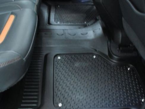 Used 2024 GMC Sierra 1500 AT4 w/ Technology Package image 36