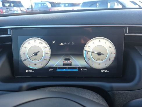 Used 2024 Hyundai Santa Cruz Limited image 21