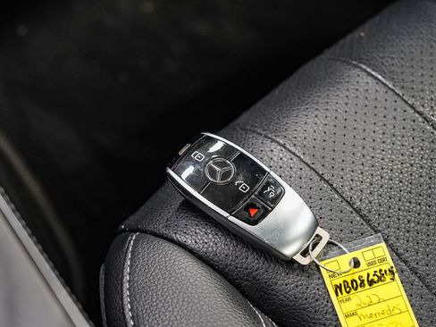 Used 2022 Mercedes-Benz E 350 Sedan w/ Driver Assistance Package image 27