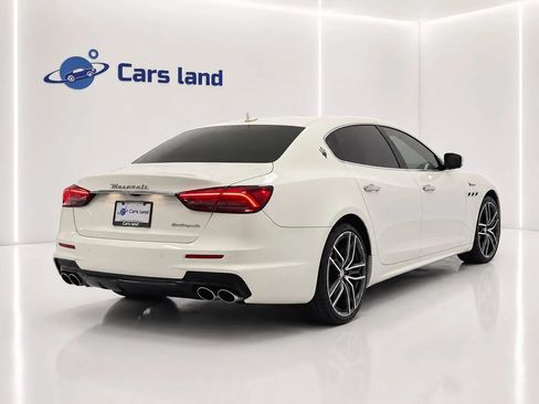 Used 2023 Maserati Quattroporte Modena RWD image 3