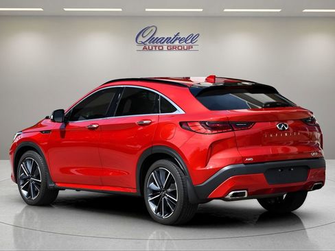 Used 2023 INFINITI QX55 Sensory w/ Lighting Package AWD/4WD image 6