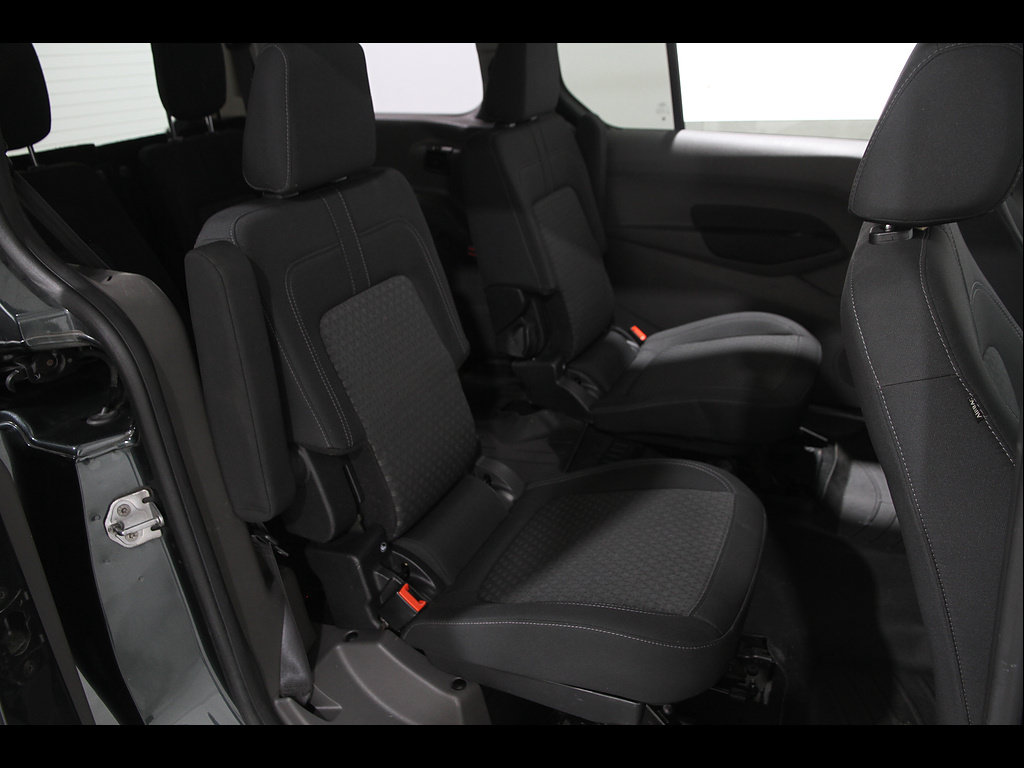Used 2019 Ford Transit Connect XLT FWD image 16