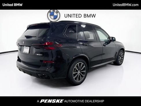 Used 2026 BMW X5 M60i AWD/4WD image 5