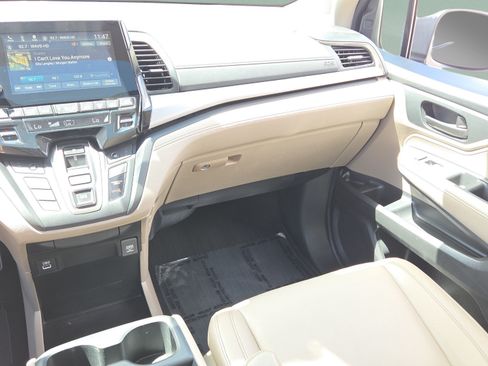 Used 2023 Honda Odyssey EX-L image 14