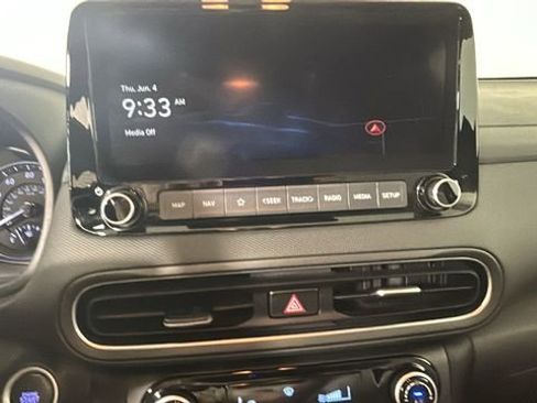 Used 2023 Hyundai Kona SEL w/ Convenience Package AWD/4WD image 21