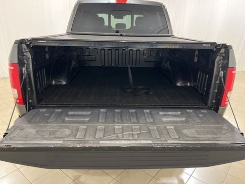 Used 2015 Ford F150 XLT w/ Equipment Group 302A Luxury image 6