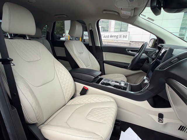 Used 2023 Ford Edge Titanium w/ Cargo Accessory Package AWD/4WD image 39