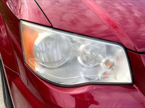 Used 2014 Chrysler Town & Country Touring w/ Trailer Tow Group image 26