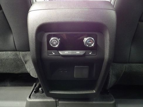 Used 2025 Chevrolet Traverse RS w/ LPO, Floor Liner Package AWD/4WD image 14