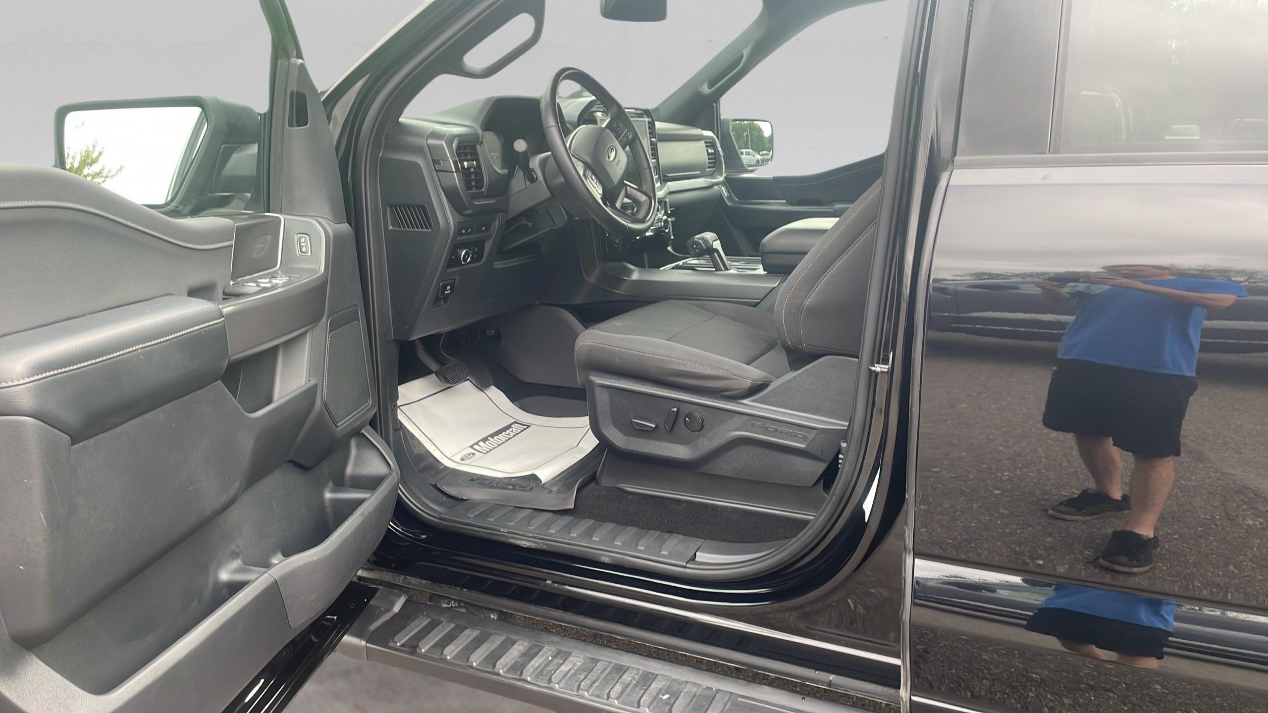 Used 2024 Ford F150 XLT w/ Equipment Group 302A MID AWD/4WD image 13