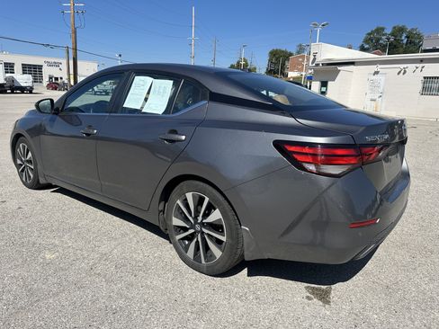 Used 2021 Nissan Sentra SV w/ SV Premium Package image 5