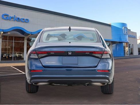 New 2026 Honda Accord SE image 3