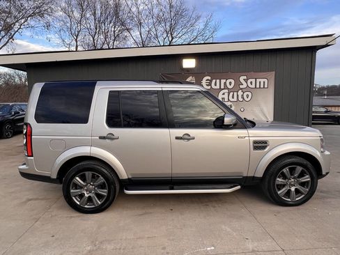 Used 2016 Land Rover LR4 HSE image 10