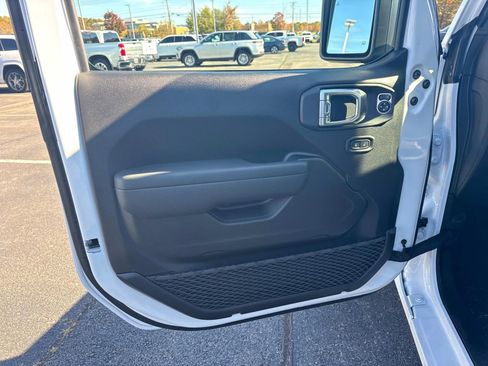 New 2026 Jeep Wrangler Sport AWD/4WD image 14
