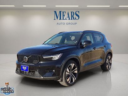 Certified 2025 Volvo XC40 B5 Plus