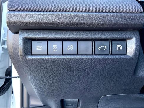 Used 2026 Toyota Camry LE w/ Convenience Package image 33