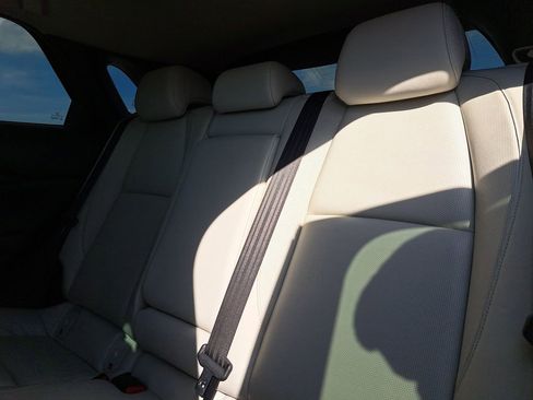 Used 2020 MAZDA CX-30 AWD w/ Premium Package image 9