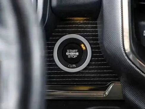Used 2019 RAM 1500 Limited w/ Advanced Safety Group AWD/4WD image 26