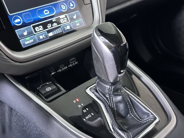 Used 2023 Subaru Outback Premium AWD/4WD image 16