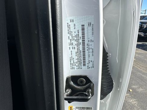 Used 2018 Ford F150 XLT w/ Equipment Group 302A Luxury image 31