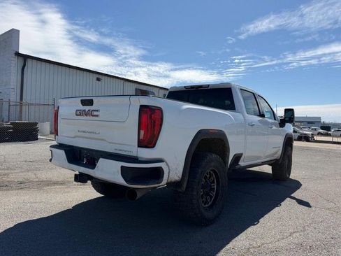 Used 2020 GMC Sierra 2500 Denali w/ Denali Ultimate Package AWD/4WD image 3