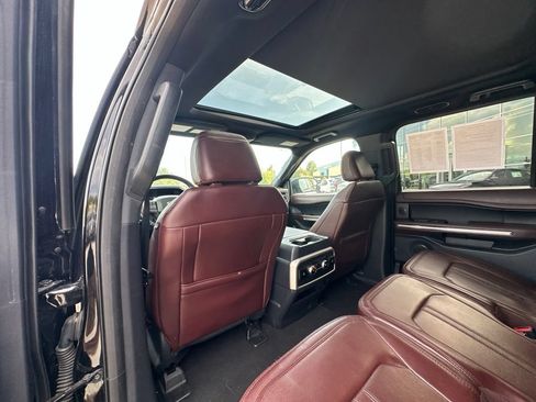 Used 2024 Ford Expedition Max Limited RWD image 33