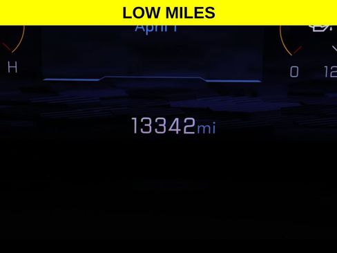 Used 2025 Chevrolet Suburban RST w/ RST Capability Package image 6