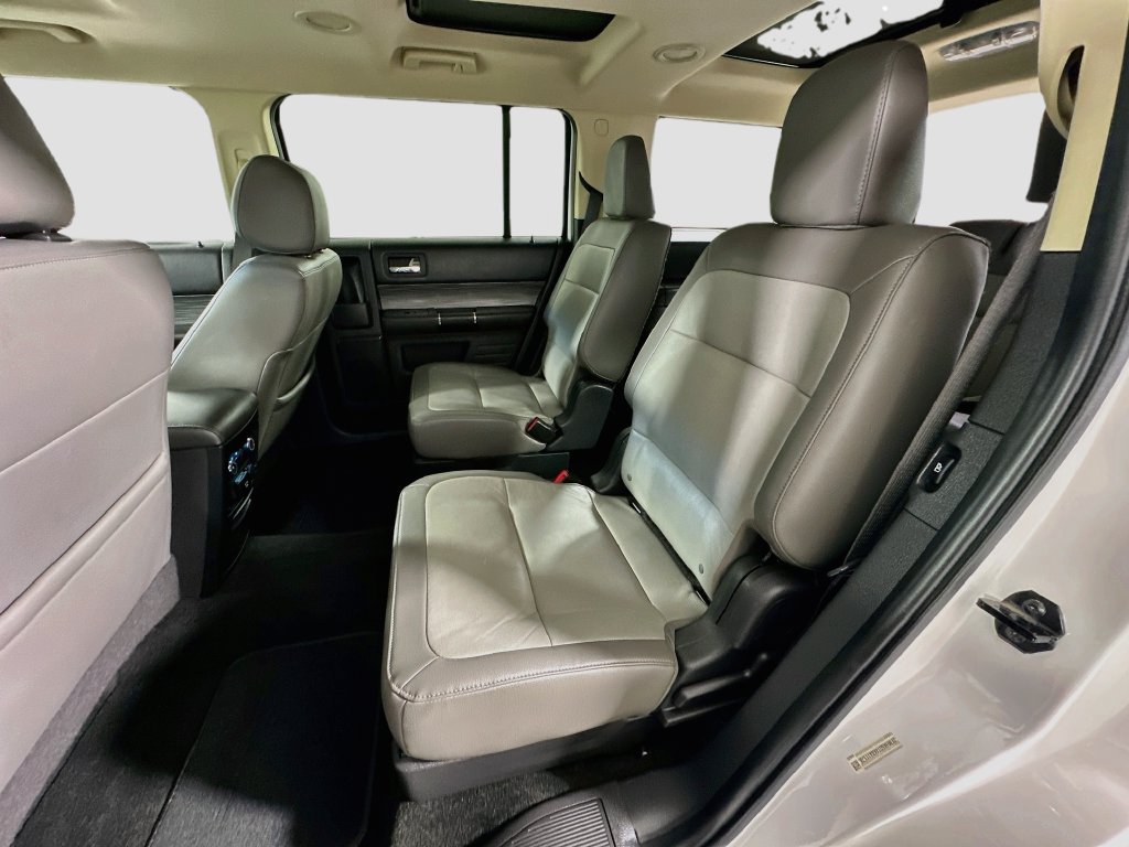 Certified 2019 Ford Flex Limited w/ Equipment Group 303A AWD/4WD image 24