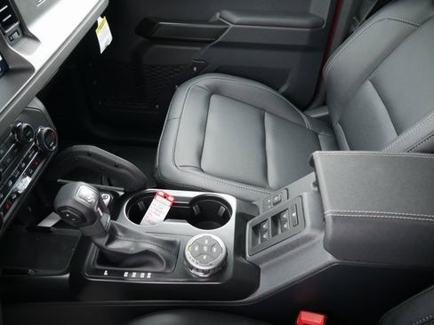 New 2025 Ford Bronco Badlands image 22