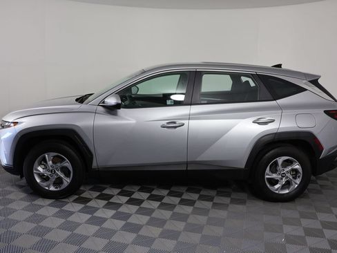 Certified 2024 Hyundai Tucson SE AWD/4WD image 5