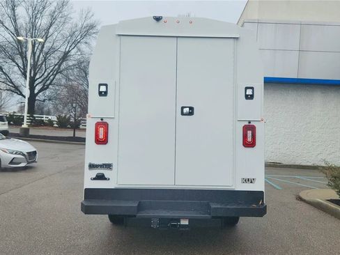 New 2025 Chevrolet Express 3500 w/ Power Convenience Package RWD image 6