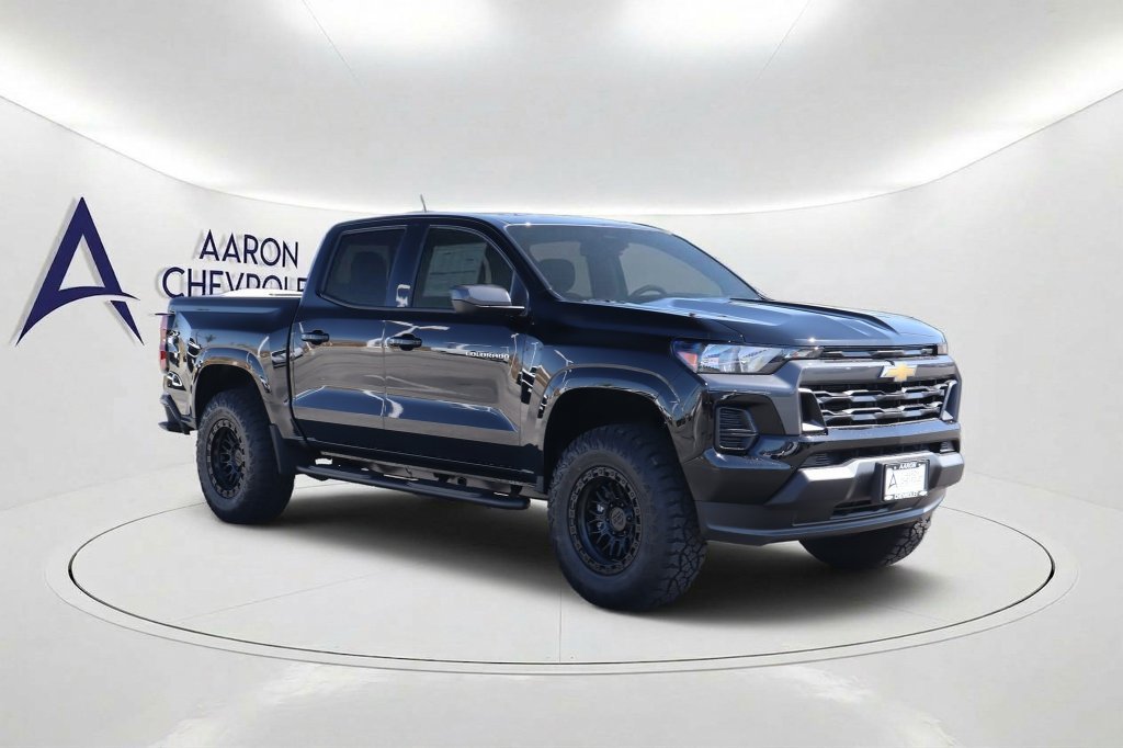 New 2026 Chevrolet Colorado LT RWD image 3
