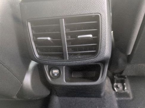 Used 2023 Kia Seltos S w/ Navigation Package AWD/4WD image 14